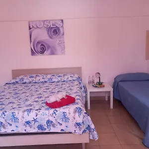 2* Bed and breakfast Bed And Fly Aeroporto Fontanarossa Reception H24 Bagno Privato In